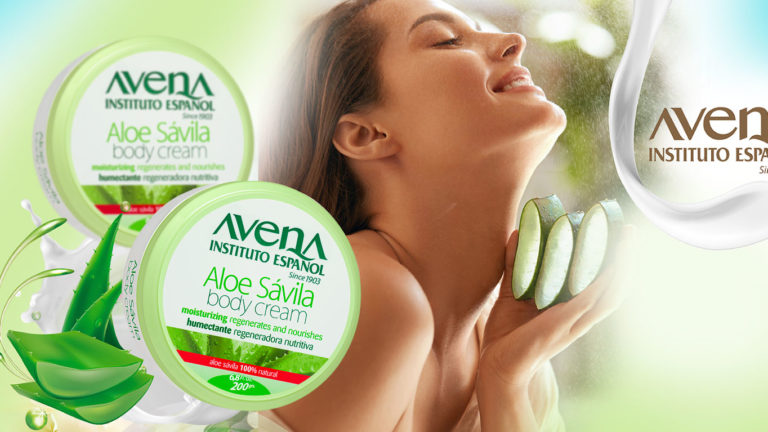 chica con productos salvia